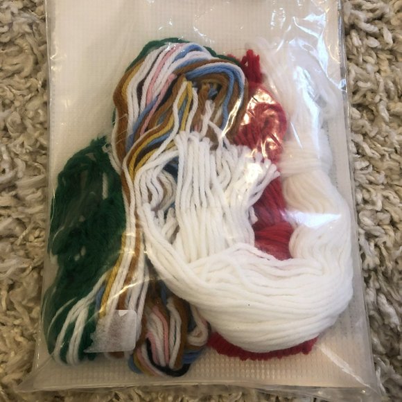 Vtg 1979 Needlepoint Ornament Kit Studio 12 Make 24 ornaments or 12 double place - Picture 3 of 4